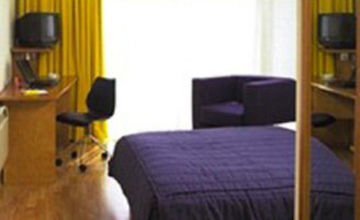 Ramada Encore Йорк Экстерьер фото