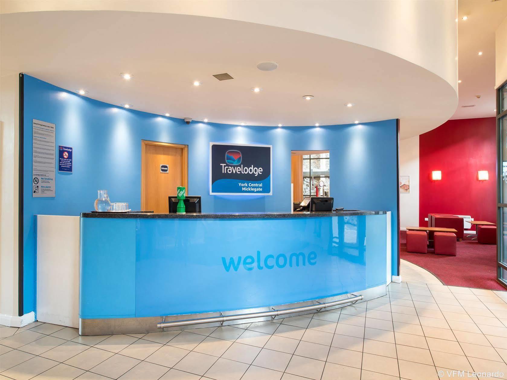 Ramada Encore Йорк Экстерьер фото